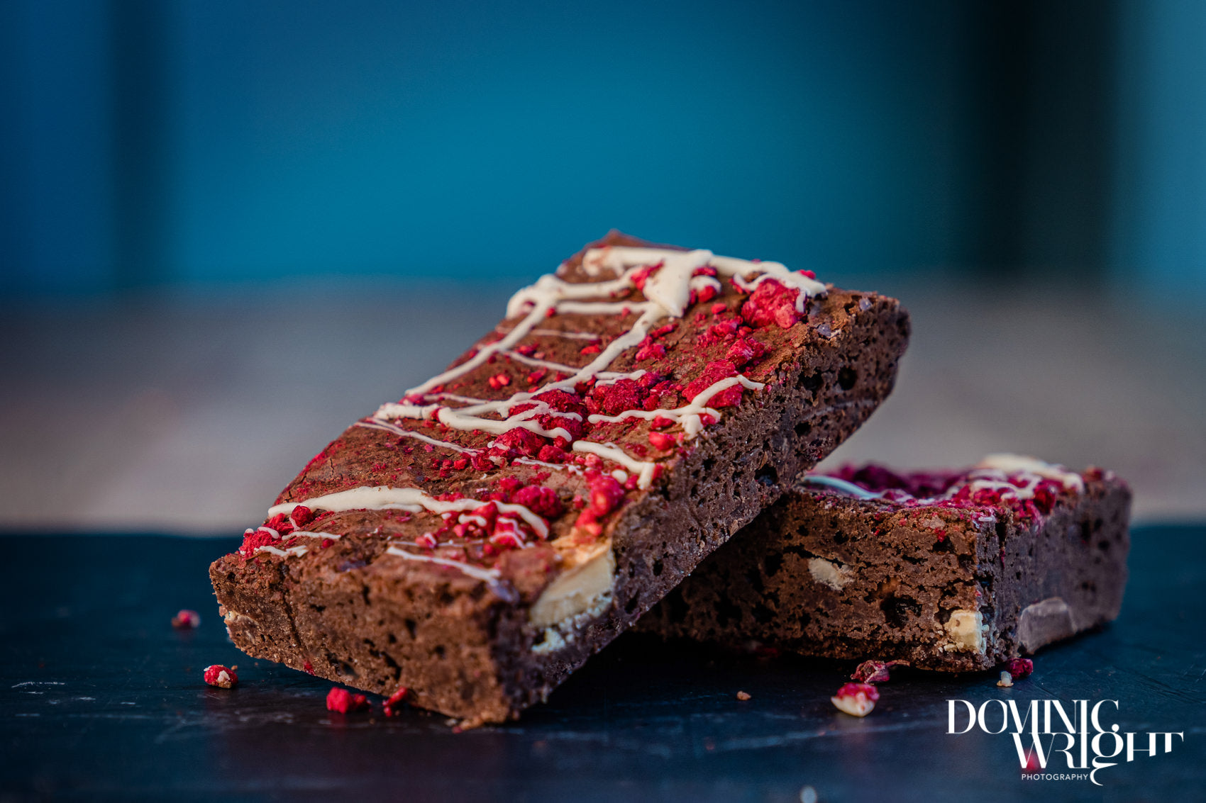 Raspberry & White Chocolate Slab – The Curious Brownie Company